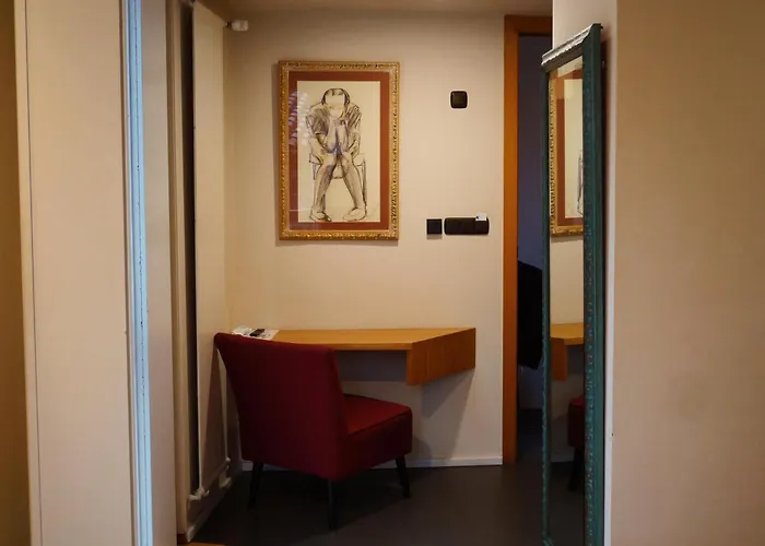 Hotel Zarampallo *